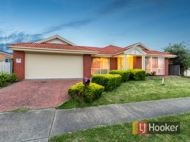 11 Beethoven Drive, Narre Warren South VIC 3805