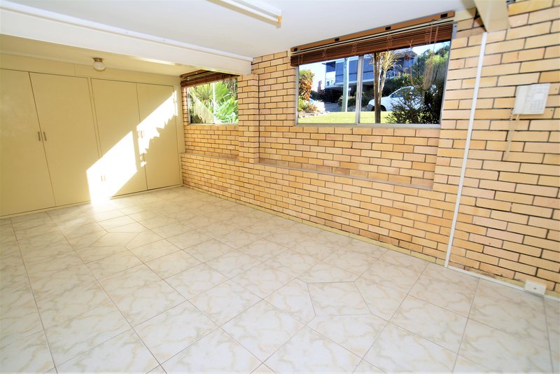 Photo - 11 Belfort Street, Stafford Heights QLD 4053 - Image 15