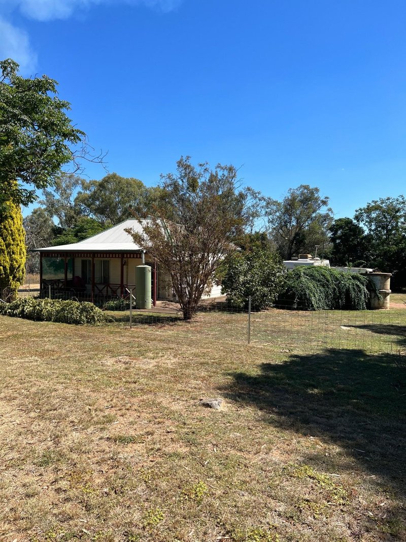 Photo - 11 Bell Street, Yeoval NSW 2868 - Image 3