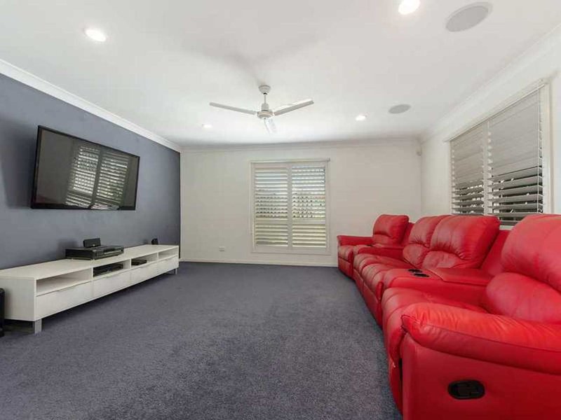 Photo - 11 Bella Donna Pl , Robina QLD 4226 - Image 6