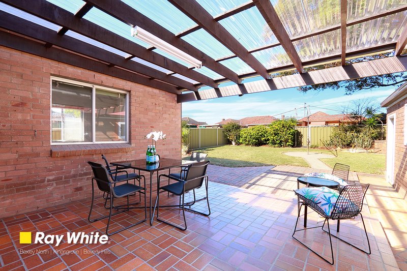 Photo - 11 Bennett Street, Kingsgrove NSW 2208 - Image 2