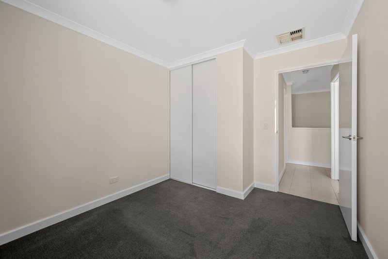 Photo - 11 Bent Street, Cannington WA 6107 - Image 12