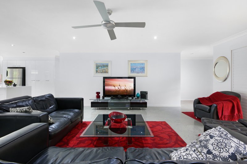 Photo - 11 Bentleigh Court, Robina QLD 4226 - Image 9