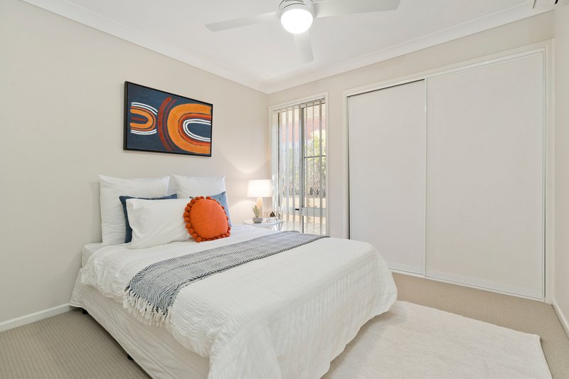 Photo - 11 Berkeley Place, Ferny Grove QLD 4055 - Image 11