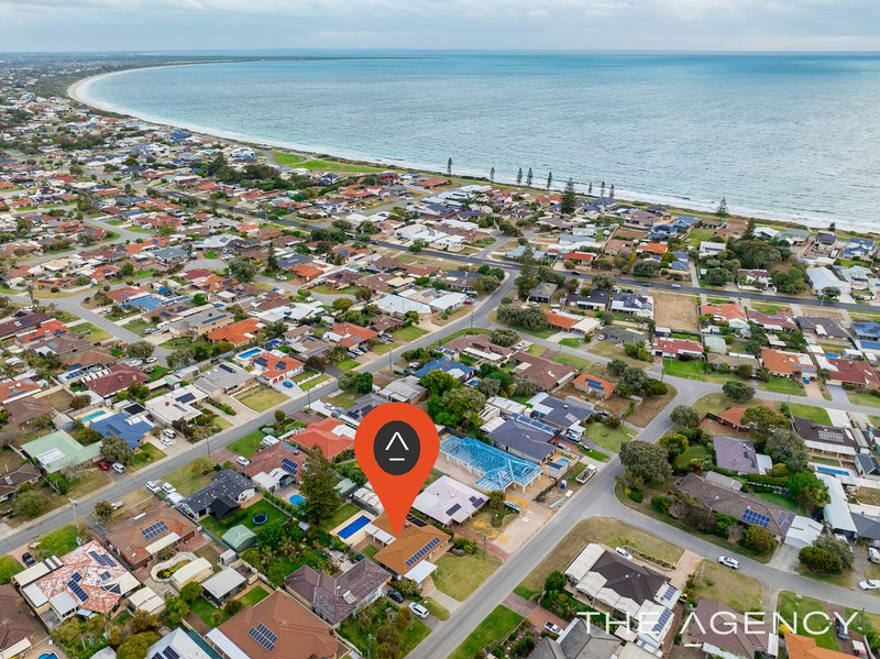 Photo - 11 Bermuda Road, Safety Bay WA 6169 - Image 32