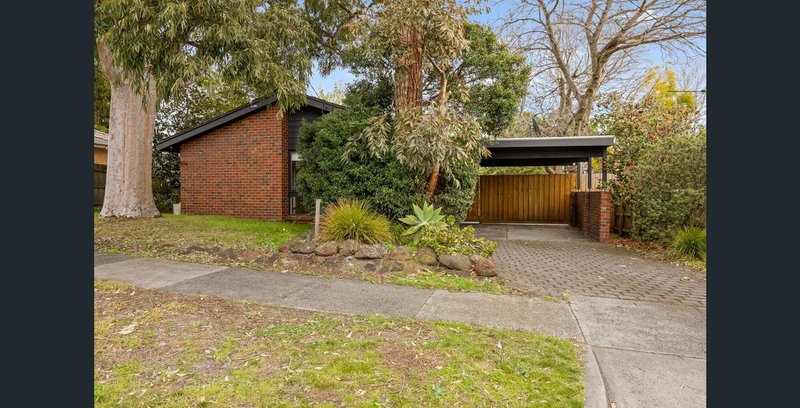 Photo - 11 Berringa Street, Frankston VIC 3199 - Image 1