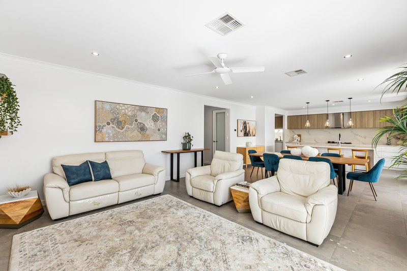 Photo - 11 Bettles Street, Marmion WA 6020 - Image 15