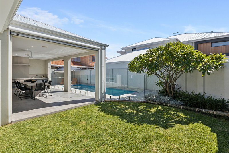 Photo - 11 Bettles Street, Marmion WA 6020 - Image 17