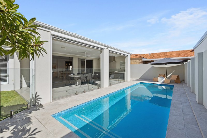 Photo - 11 Bettles Street, Marmion WA 6020 - Image 18