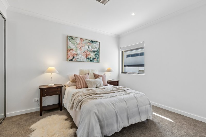 Photo - 11 Bettles Street, Marmion WA 6020 - Image 26