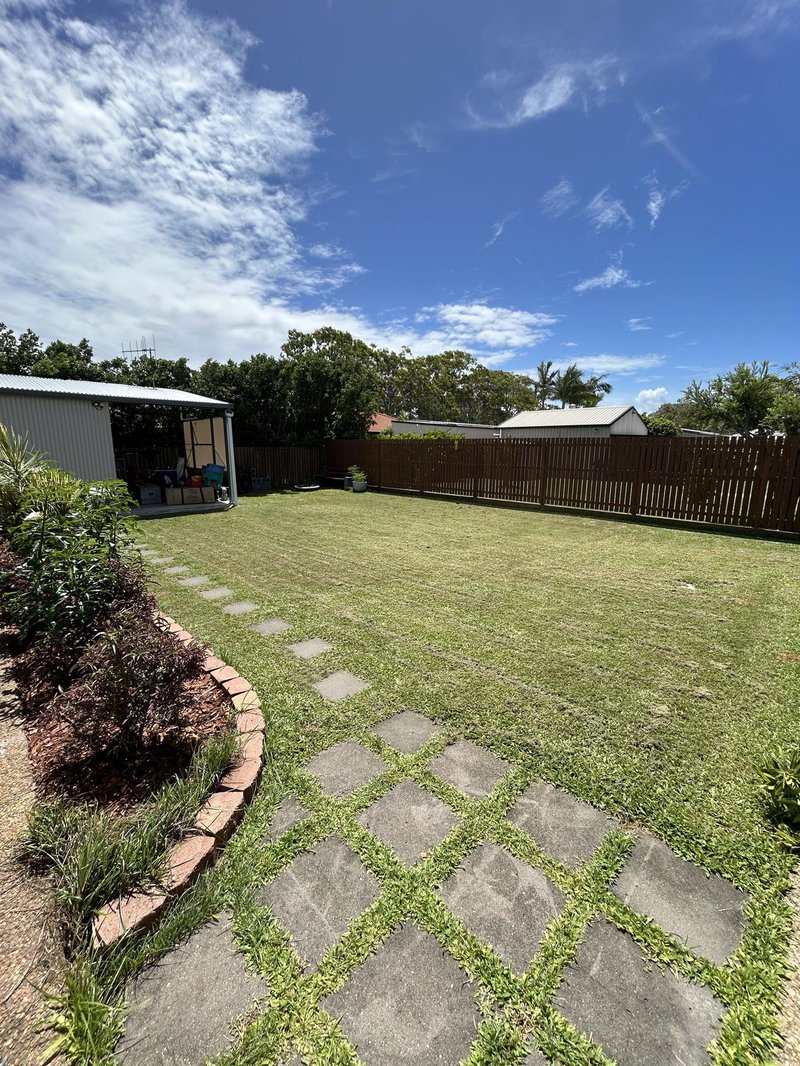 Photo - 11 Birchdale Drive, Bargara QLD 4670 - Image 17