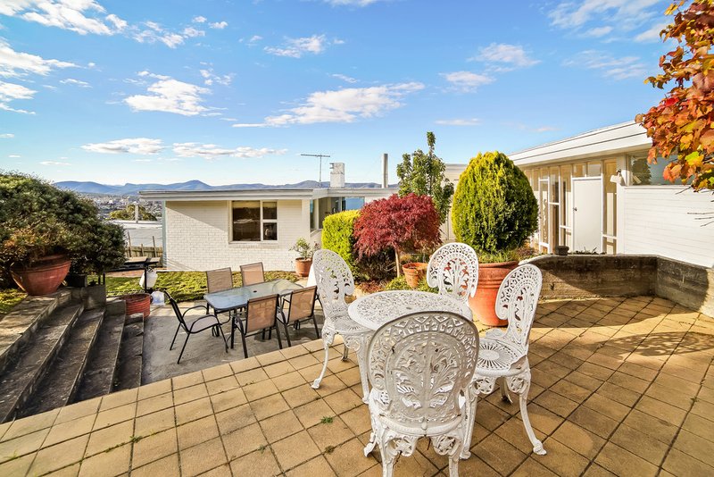 Photo - 11 Birngana Avenue, Sandy Bay TAS 7005 - Image 20