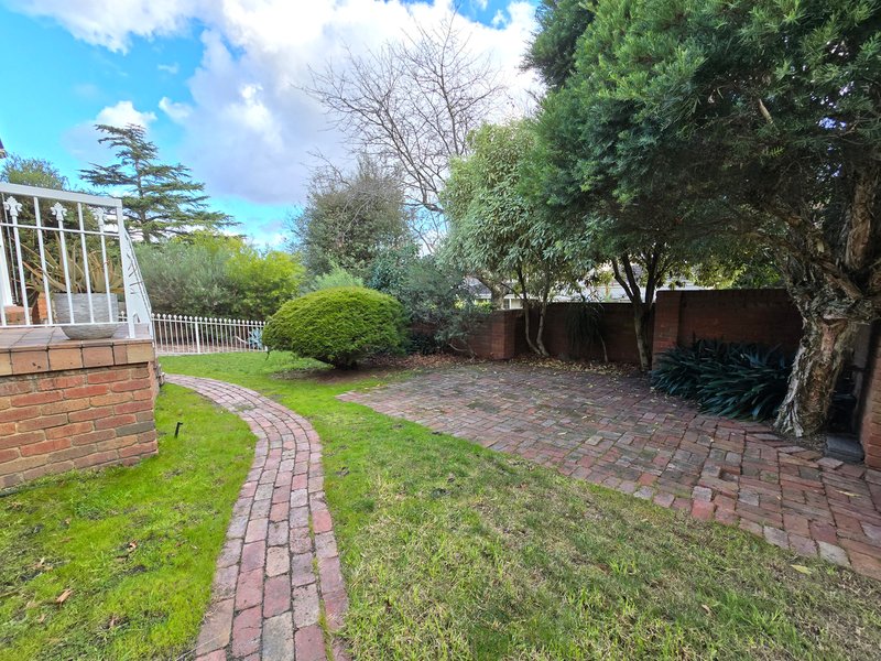 Photo - 1/1 Birtles Street, Balwyn VIC 3103 - Image 12