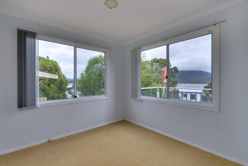 Photo - 11 Blackwood Court, White Beach TAS 7184 - Image 13