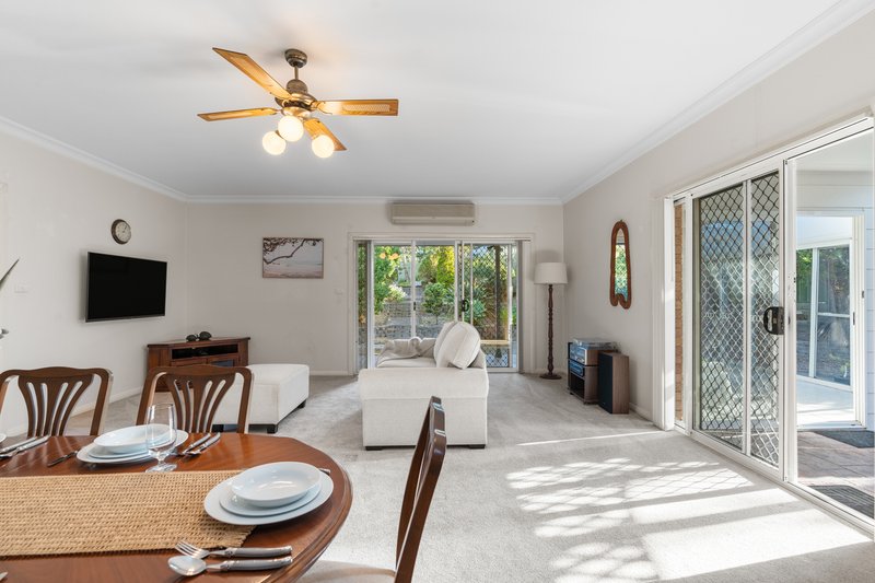 Photo - 11 Blake Place, Narrawallee NSW 2539 - Image 12