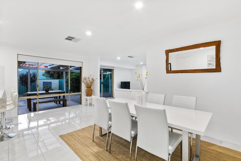Photo - 11 Blakers Ridge, Winthrop WA 6150 - Image 3