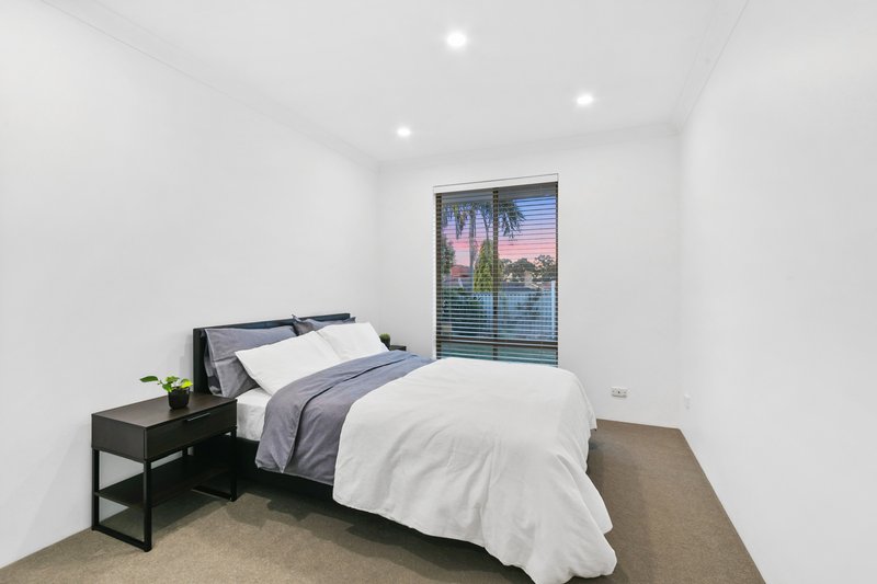 Photo - 11 Blakers Ridge, Winthrop WA 6150 - Image 14