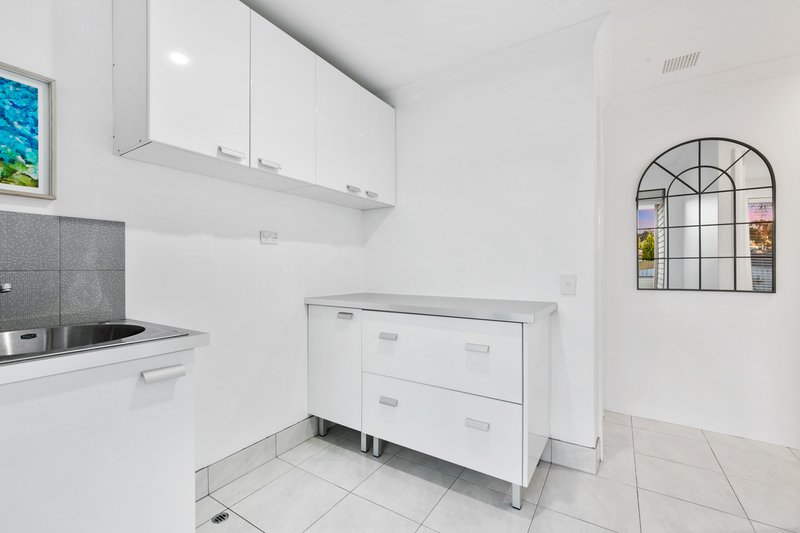Photo - 11 Blakers Ridge, Winthrop WA 6150 - Image 24