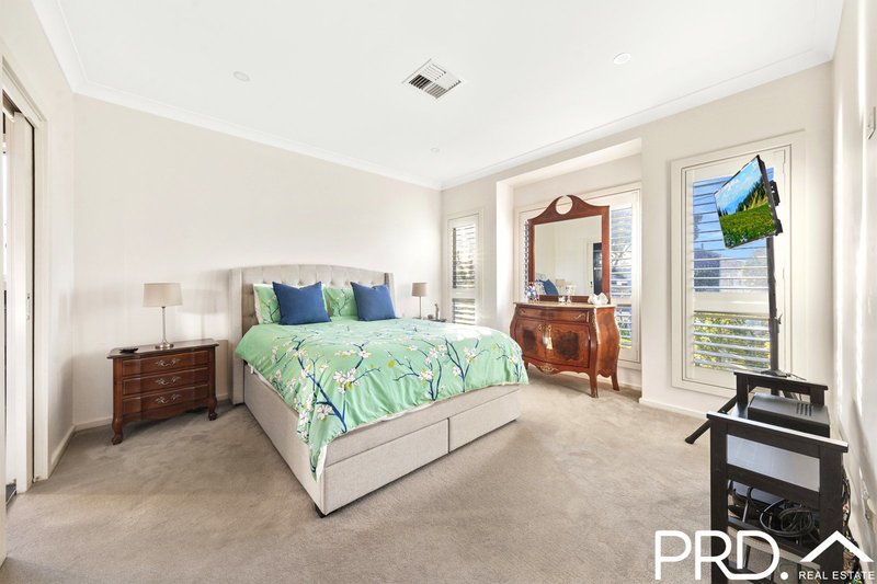 Photo - 11 Blanc Avenue, East Hills NSW 2213 - Image 6