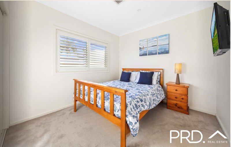Photo - 11 Blanc Avenue, East Hills NSW 2213 - Image 7