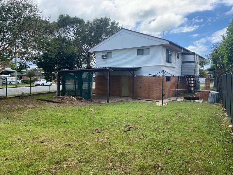 Photo - 11 Blenheim Street, Strathpine QLD 4500 - Image 14