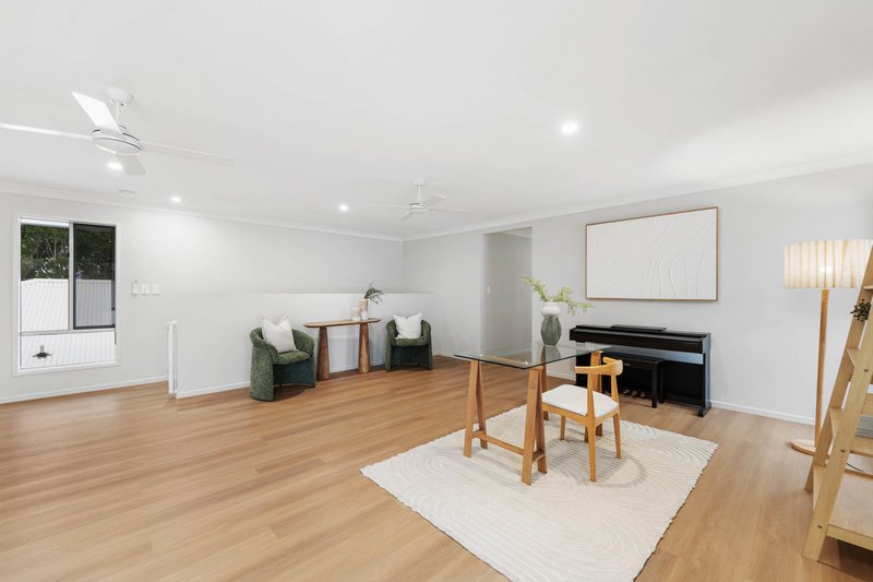 Photo - 11 Bloodwood Place, Carseldine QLD 4034 - Image 17