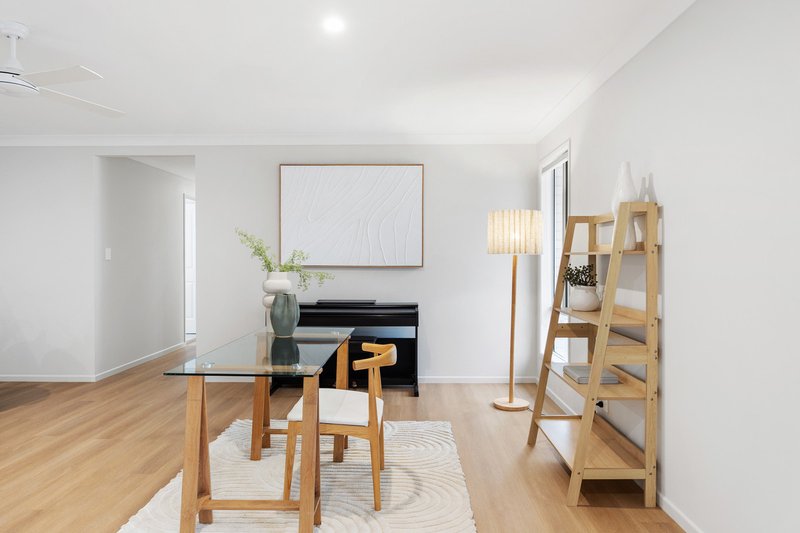 Photo - 11 Bloodwood Place, Carseldine QLD 4034 - Image 18