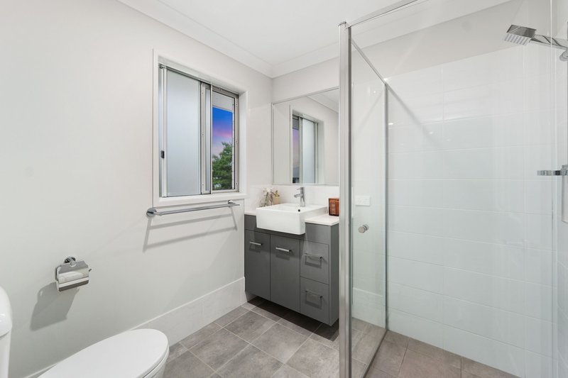 Photo - 11 Bloodwood Place, Carseldine QLD 4034 - Image 21