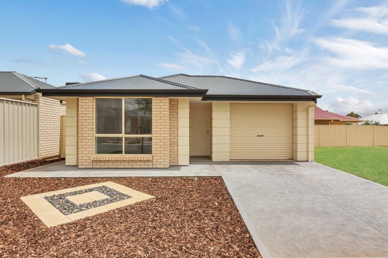 11 Blossom Road, Munno Para West SA 5115