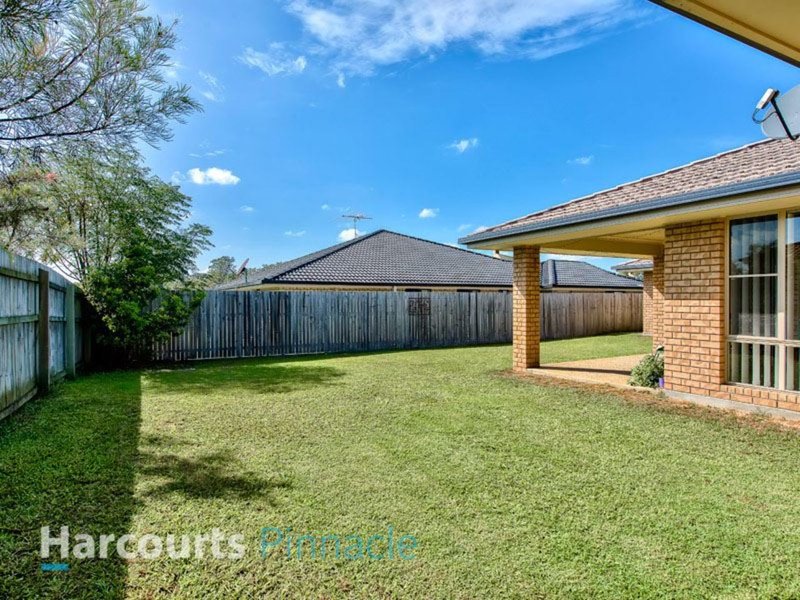 Photo - 11 Bluegrass Place, Morayfield QLD 4506 - Image 15