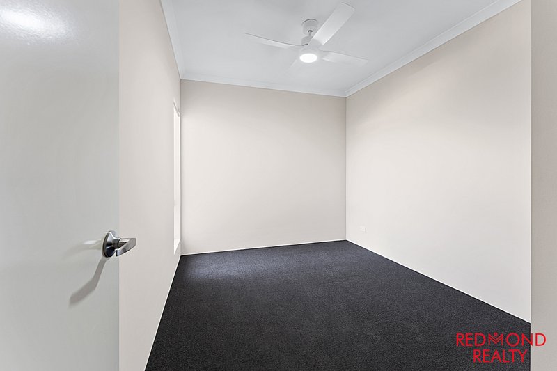 Photo - 11 Bluevale Way, Yanchep WA 6035 - Image 11