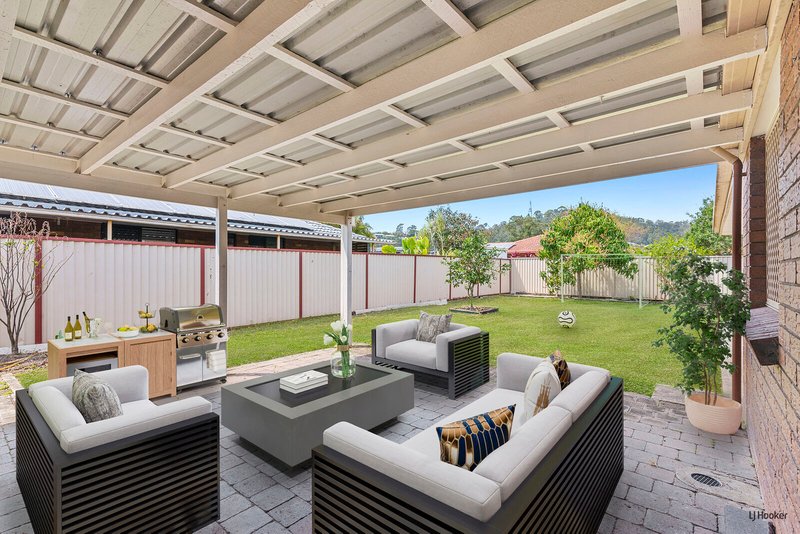 Photo - 11 Boab Street, Elanora QLD 4221 - Image 4