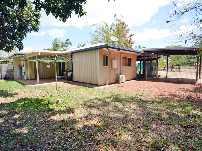 Photo - 1/1 Bombax Ct , Nanum QLD 4874 - Image 2