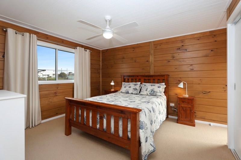 Photo - 11 Bond Street, Cobden VIC 3266 - Image 11