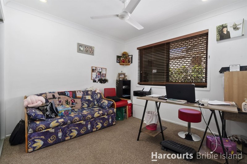 Photo - 11 Bondi Court, Sandstone Point QLD 4511 - Image 13