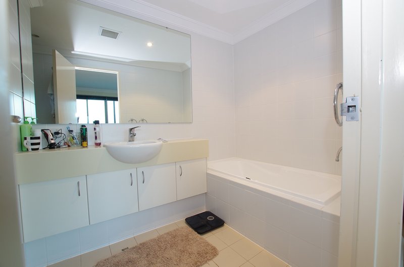 Photo - 1/1 Bonnefoi Boulevard, Bunbury WA 6230 - Image 7