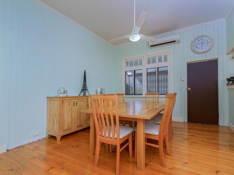 Photo - 11 Bostock Street, Newtown QLD 4305 - Image 7