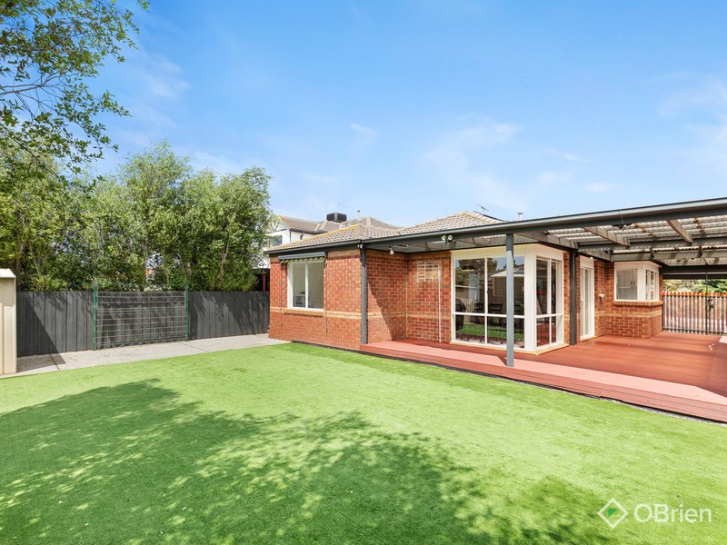Photo - 11 Boston Place, Hoppers Crossing VIC 3029 - Image 15