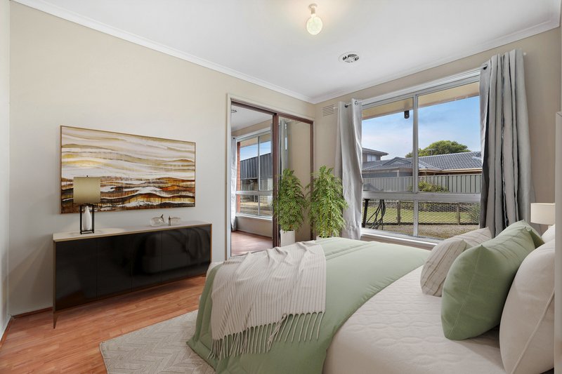 Photo - 11 Bottlebrush Drive, Hoppers Crossing VIC 3029 - Image 6