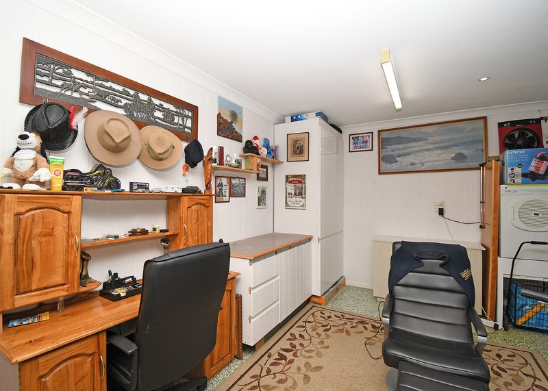 Photo - 11 Bowerbird Avenue, Eli Waters QLD 4655 - Image 26