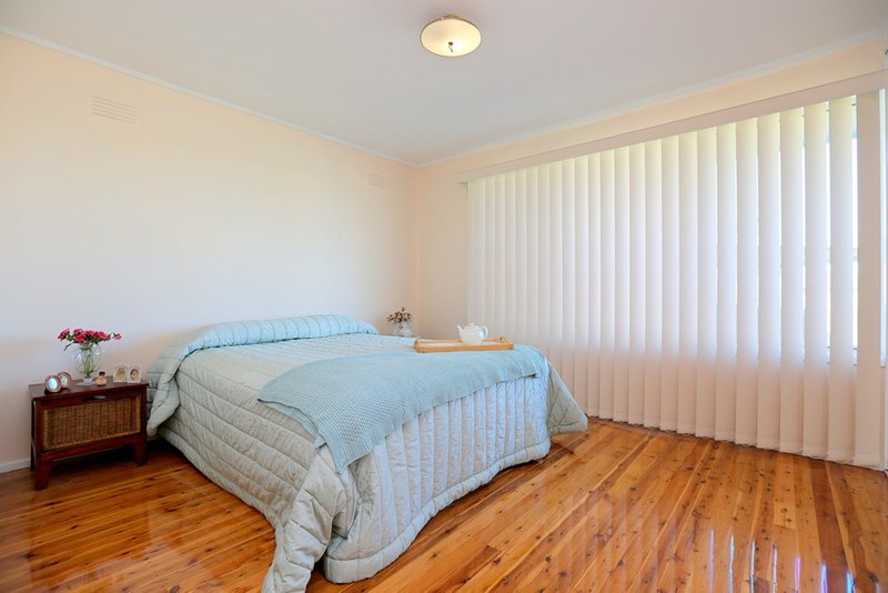 Photo - 11 Boxley Crescent, Bankstown NSW 2200 - Image 7