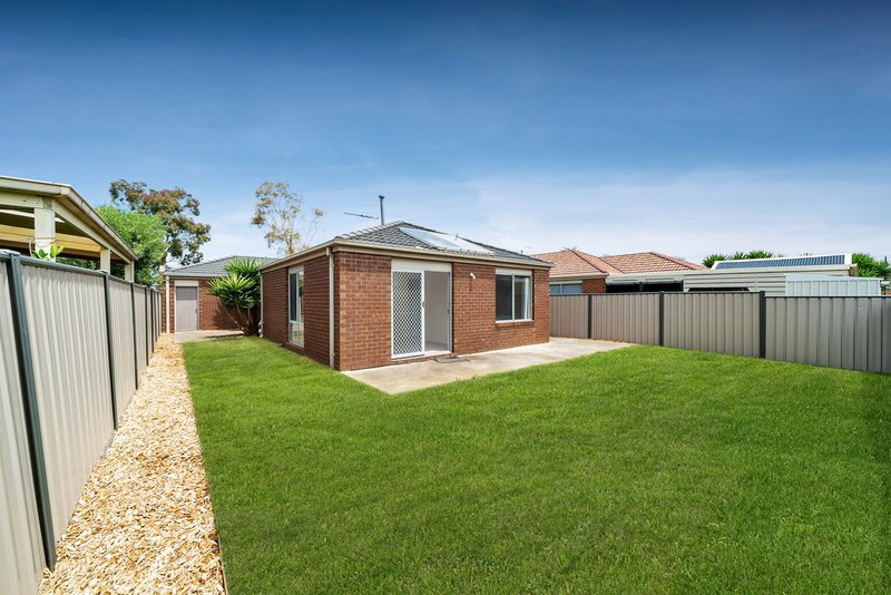 Photo - 11 Bradman Drive, Tarneit VIC 3029 - Image 11