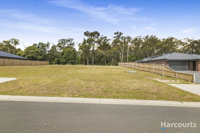 Photo - 11 Breakaway Court, Bunyip VIC 3815 - Image 3