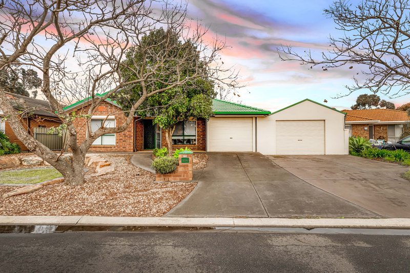 11 Bredford Grove, Andrews Farm SA 5114