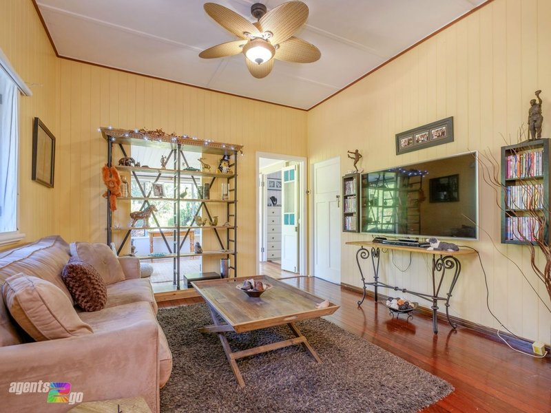 Photo - 11 Bridge Street, Kilkivan QLD 4600 - Image 6