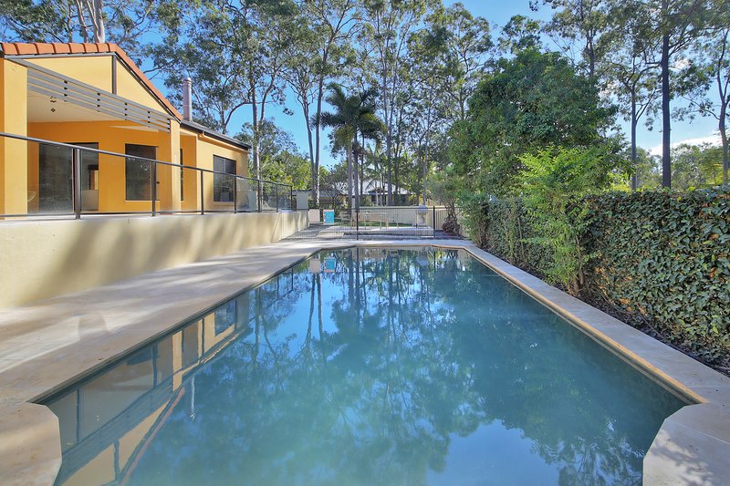 Photo - 11 Brighton Parade, Forest Lake QLD 4078 - Image 7