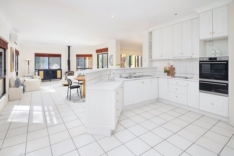 Photo - 11 Brighton Parade, Forest Lake QLD 4078 - Image 11