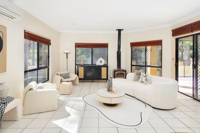 Photo - 11 Brighton Parade, Forest Lake QLD 4078 - Image 13