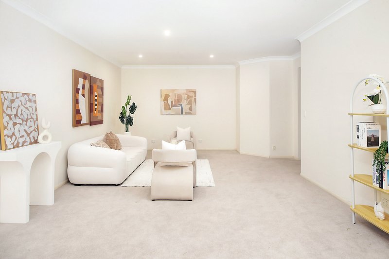 Photo - 11 Brighton Parade, Forest Lake QLD 4078 - Image 20