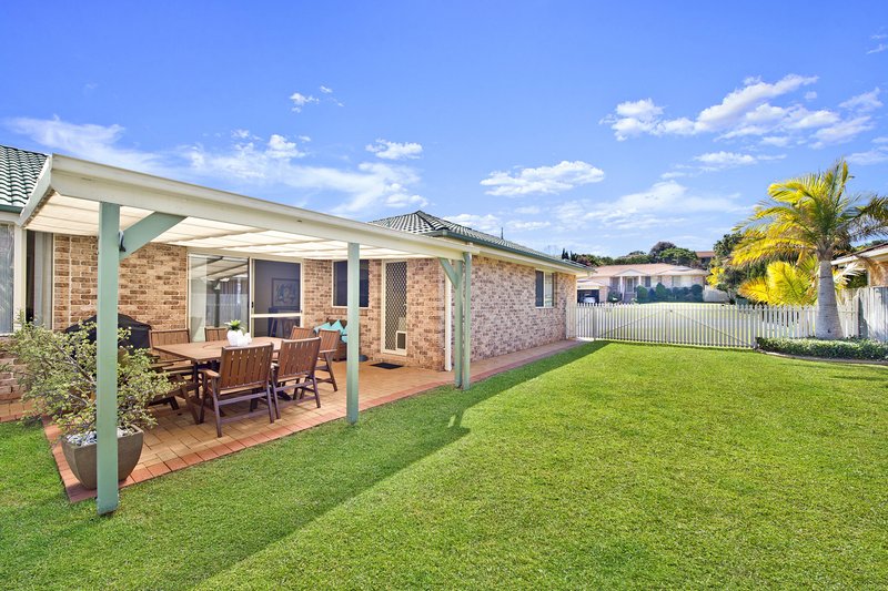 Photo - 11 Brindabella Way, Port Macquarie NSW 2444 - Image 2